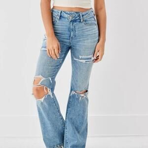 American Eagle AE Next Level Ripped Super High Waisted Flare Jean 2 Regular Blue
